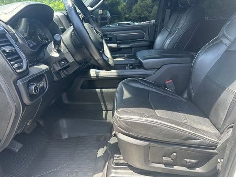 Used 2022 RAM 2500 Limited w/ Night Edition AWD/4WD image 10