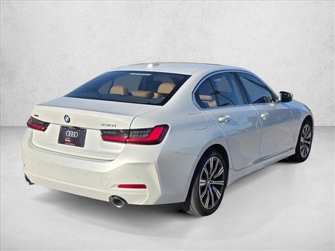 Used 2025 BMW 330i xDrive Sedan image 5
