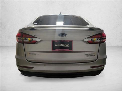 Used 2019 Ford Fusion Titanium image 7