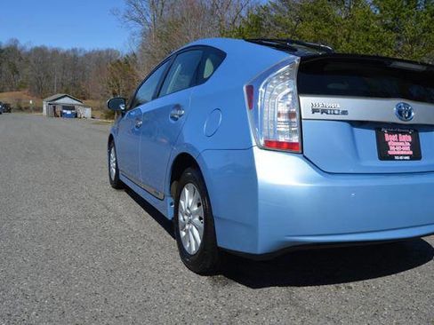 Used 2013 Toyota Prius Prime Plug-In Hybrid image 53