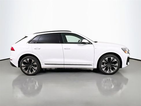 New 2026 Audi Q8 Premium Plus image 8