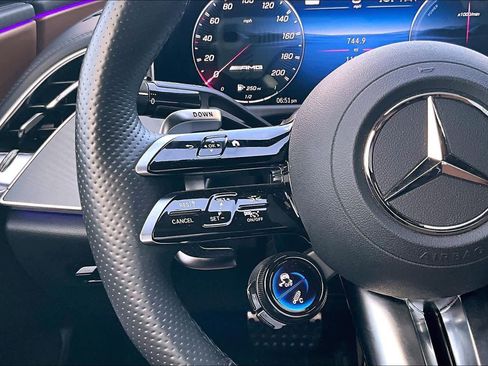 Used 2025 Mercedes-Benz E 53 AMG e 4MATIC Sedan image 21