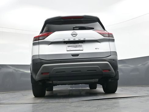 Used 2023 Nissan Rogue SV FWD image 39