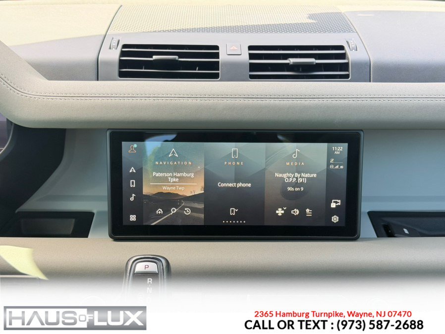 Used 2020 Land Rover Defender 110 SE AWD/4WD image 33
