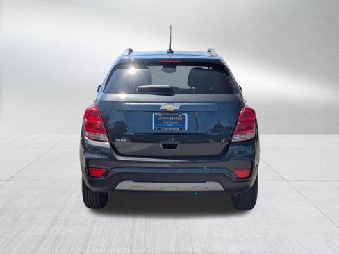 Used 2018 Chevrolet Trax LT FWD image 4