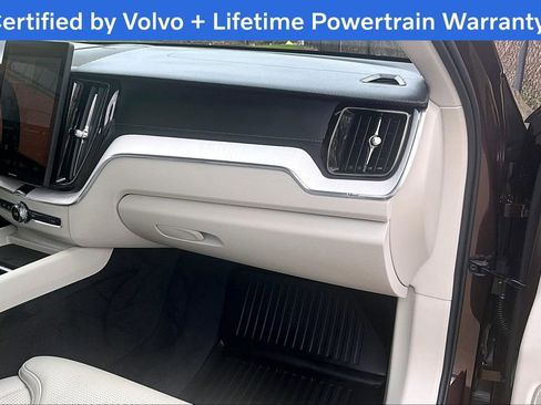 Certified 2026 Volvo XC60 B5 Ultra w/ Protection Package Premier AWD/4WD image 21