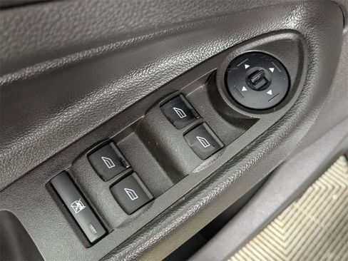 Used 2016 Ford Escape SE image 15