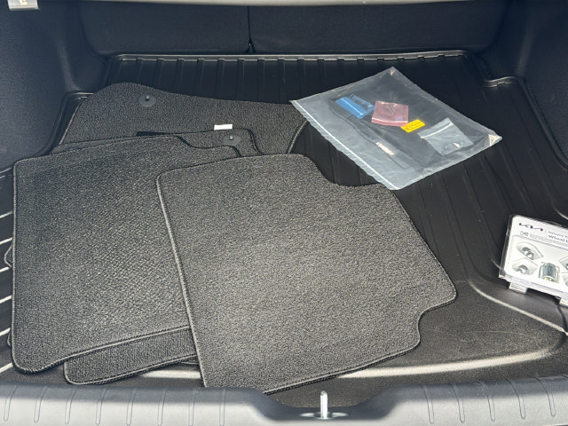 New 2026 Kia K4 GT-Line w/ GT-Line Sunroof Package FWD image 13