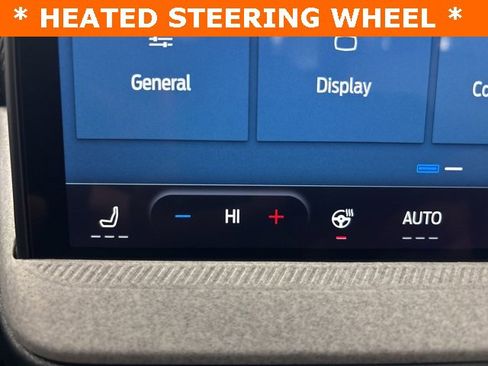 New 2025 Ford Maverick XLT w/ Equipment Group 301A image 17