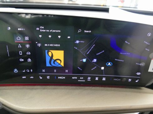 New 2025 Audi Q5 Premium Plus image 18