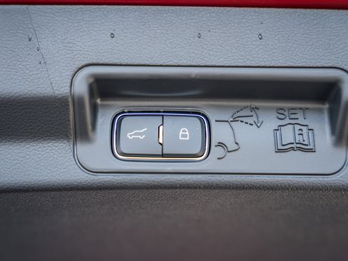 New 2026 Ford Explorer ST-Line w/ ST-Line Street Pack image 11