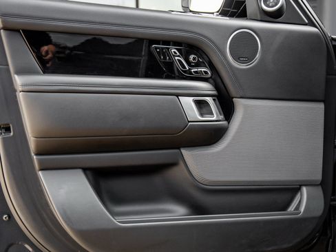 Used 2022 Land Rover Range Rover Westminster Edition image 15