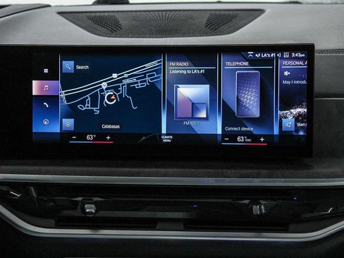 Certified 2023 BMW X7 xDrive40i w/ M Sport Package image 15