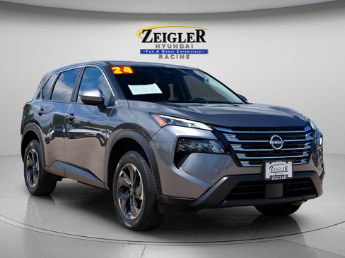 Used 2024 Nissan Rogue SV AWD/4WD image 1