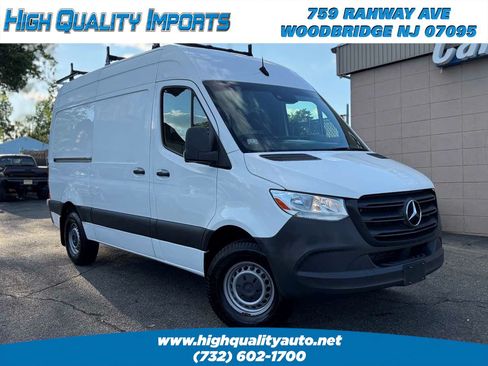 Used 2020 Mercedes-Benz Sprinter 1500 image 1