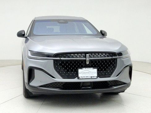 Used 2024 Lincoln Nautilus Premier w/ Equipment Group 102A image 2