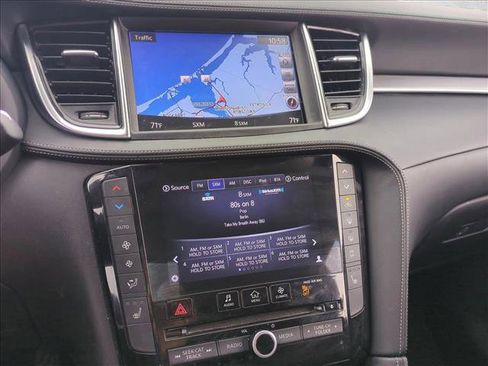 Used 2019 INFINITI QX50 Luxe w/ Navigation Package image 12