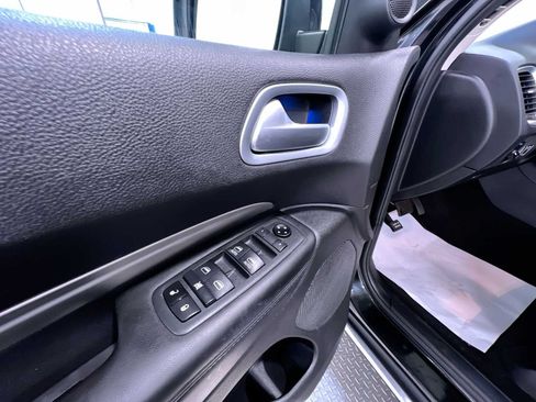 Used 2020 Dodge Durango SXT AWD/4WD image 12
