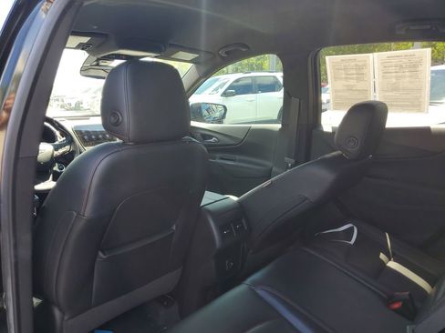 Used 2022 Chevrolet Equinox RS w/ RS Leather Package image 19