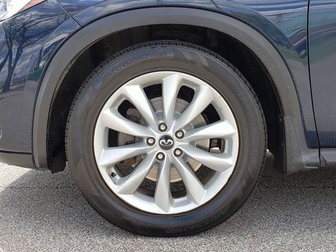 Used 2019 INFINITI QX50 Luxe w/ Cargo Package AWD/4WD image 27