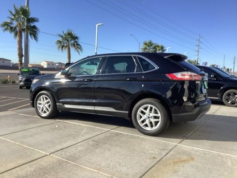 Used 2022 Ford Edge SEL image 6