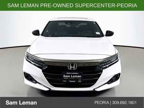 Used 2022 Honda Accord Sport image 2