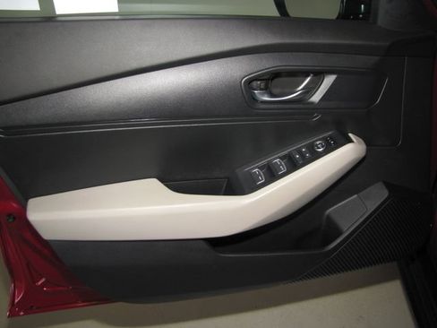 Certified 2024 Honda Accord LX image 10