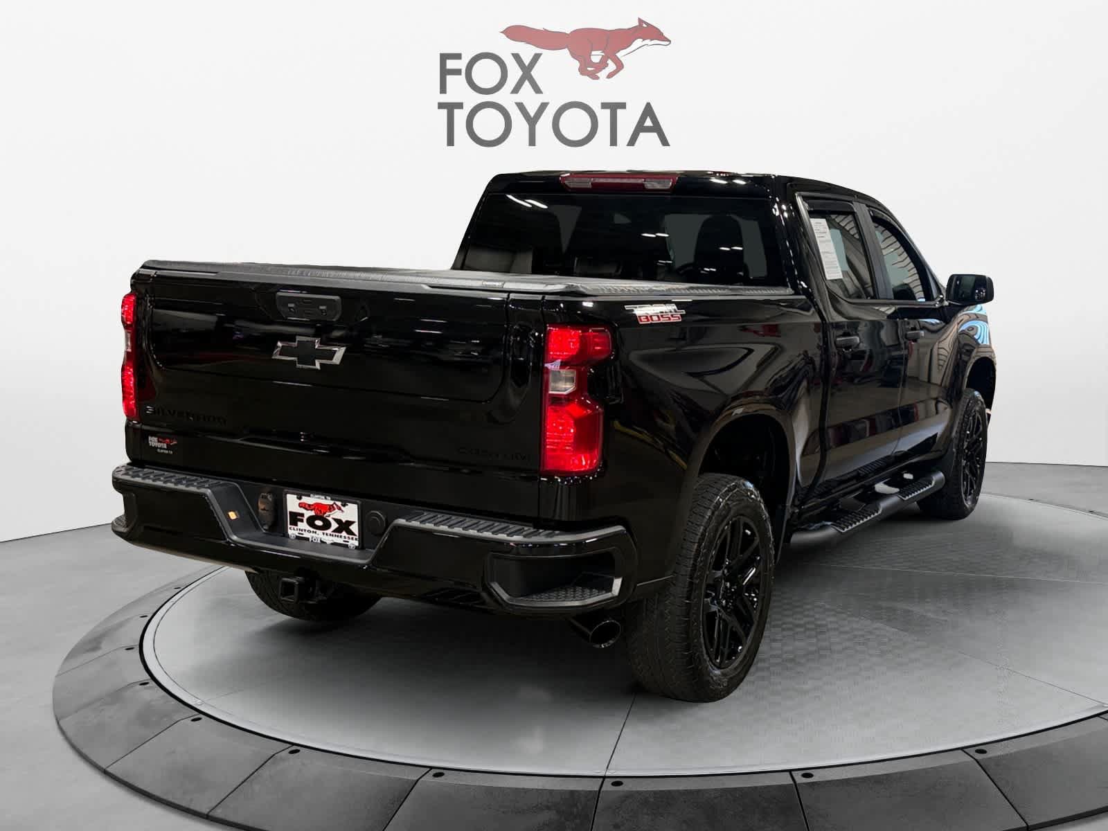 Used 2025 Chevrolet Silverado 1500 Custom Trail Boss w/ Turbomax Blackout Package AWD/4WD image 6