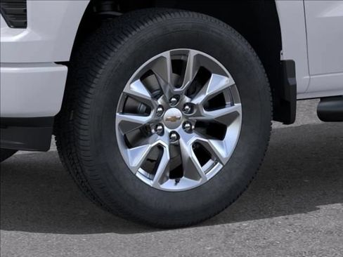 New 2026 Chevrolet Silverado 1500 Custom w/ LPO, Dark Essentials Package AWD/4WD image 9