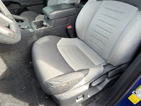 Certified 2025 Toyota Tacoma TRD Sport image 10