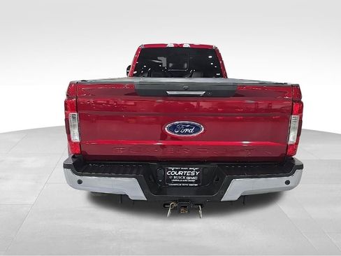 Used 2017 Ford F350 Lariat image 6