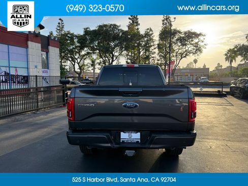 Used 2015 Ford F150 Lariat w/ Equipment Group 502A Luxury AWD/4WD image 5