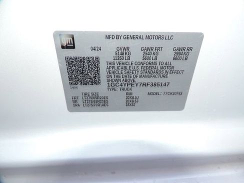 Used 2024 Chevrolet Silverado 2500 LTZ w/ LTZ Convenience Package image 19