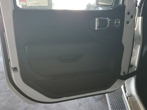 New 2025 Jeep Wrangler Sahara image 21