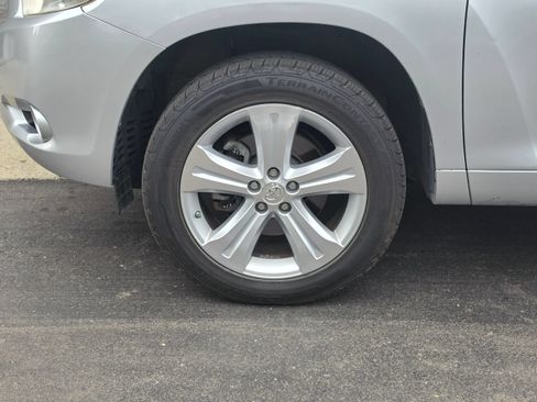Used 2008 Toyota Highlander Limited AWD/4WD image 4