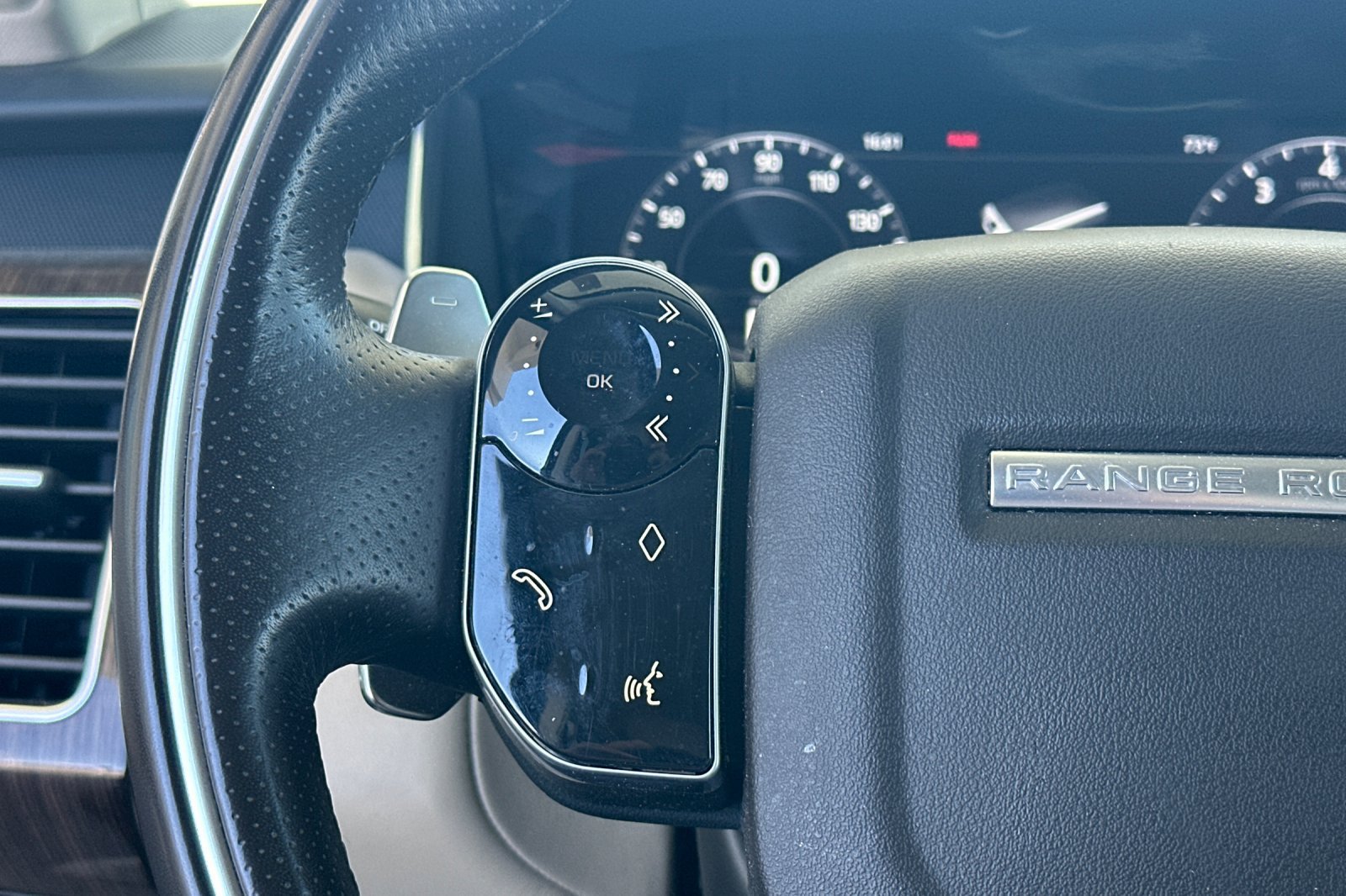Used 2019 Land Rover Range Rover Sport Supercharged AWD/4WD image 29