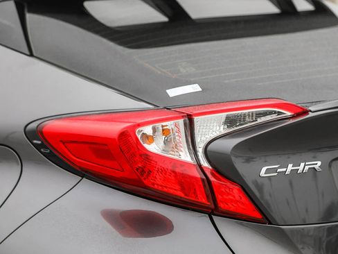 Certified 2021 Toyota C-HR LE image 10