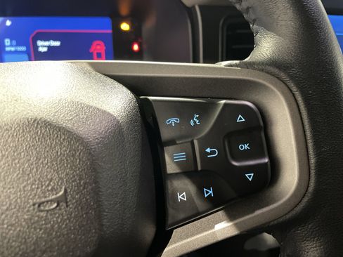 Used 2023 Ford Bronco Wildtrak image 20