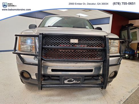 Used 2011 GMC Sierra 1500 SLE w/ Power Tech Package AWD/4WD image 2