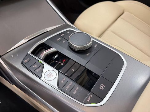 Used 2025 BMW 330i xDrive Sedan image 17