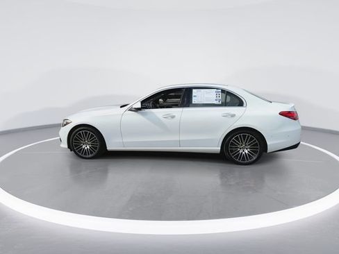 Used 2023 Mercedes-Benz C 300 Sedan image 5