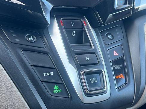 Used 2018 Honda Odyssey EX-L image 18