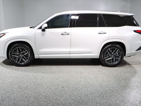 Used 2025 Lexus TX 350 AWD w/ Technology Package image 10