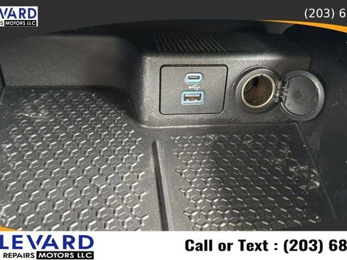 Used 2021 Ford Bronco Sport AWD/4WD image 18