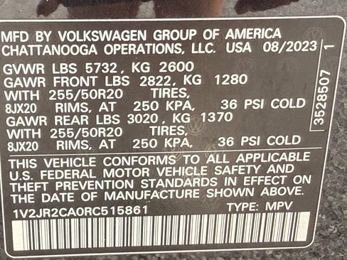 Used 2024 Volkswagen Atlas SE FWD image 44