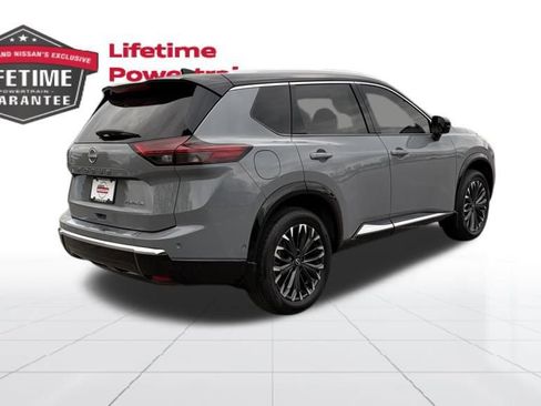 Certified 2024 Nissan Rogue Platinum w/ Platinum Premium Package image 7