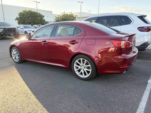 Used 2013 Lexus IS 250 w/ Premium Pkg Value Edition RWD image 4