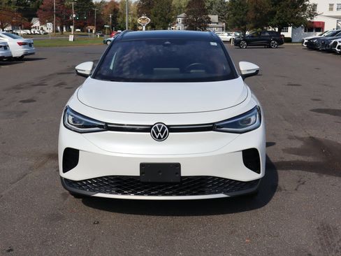 Used 2023 Volkswagen ID.4 Pro S Plus image 2
