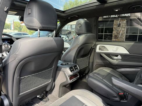 Used 2024 Mercedes-Benz GLS 63 AMG 4MATIC image 28