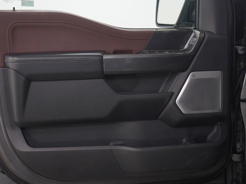 Used 2022 Ford F150 Lariat w/ Equipment Group 502A High image 21